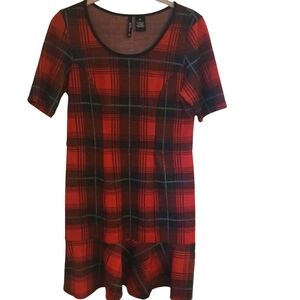 New Directions Petite Women's Red And Black Tartan Plaid Dress With Ruffle Sz PM